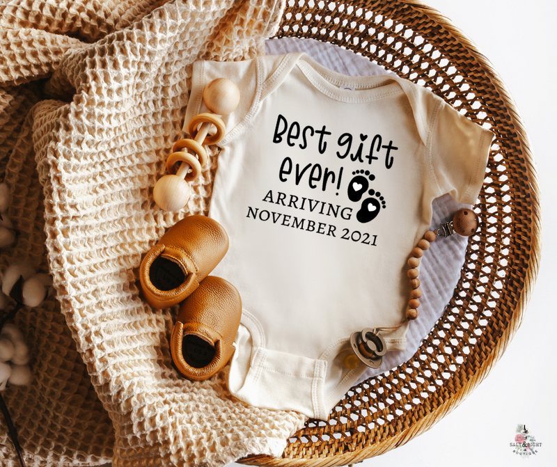 Best Gift Ever Custom Pregnancy Announcement baby Onesie | SLB
