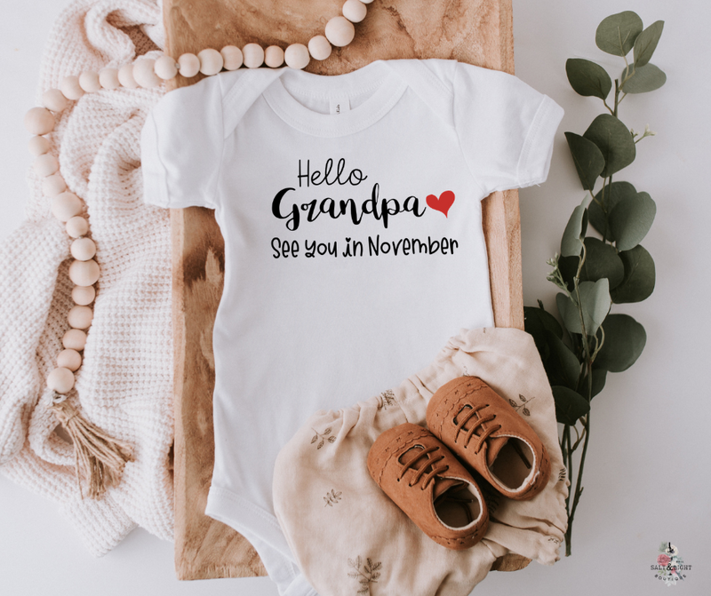 Hello Grandpa Custom Baby Announcement Onesie. Grandpa Baby Announcement: Pregnancy Announcement to Parents | SLB